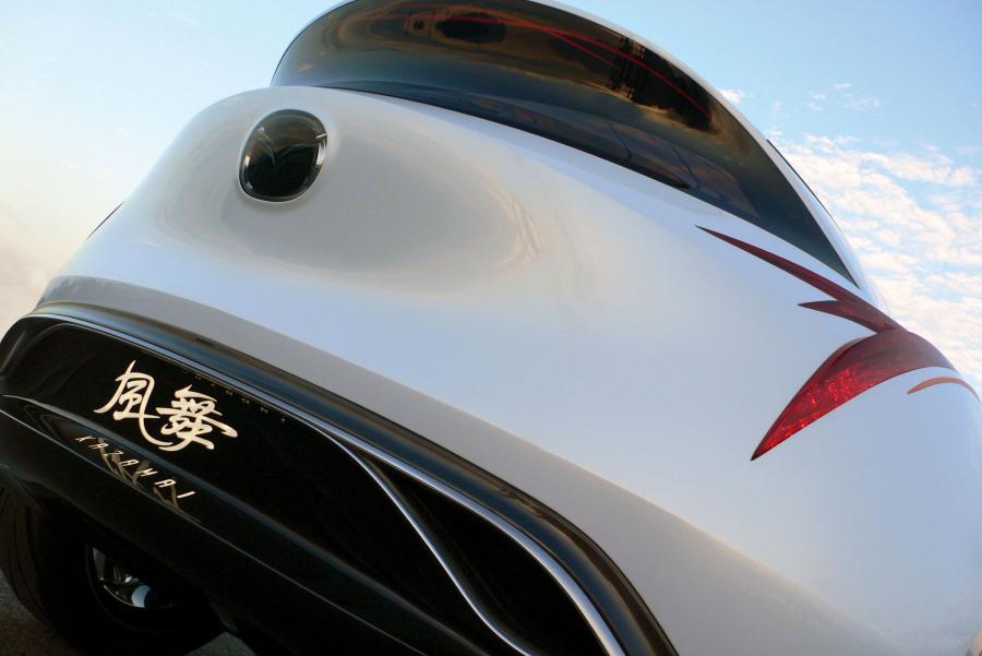  Mazda Kazamai Concept 2008 года  (фото 32 из 146)